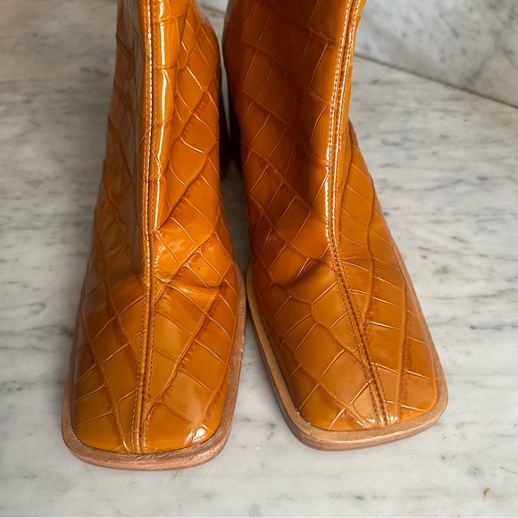 NEW MIISTA Leather Ankle Boot Sz 37 - Picture 5 of 7